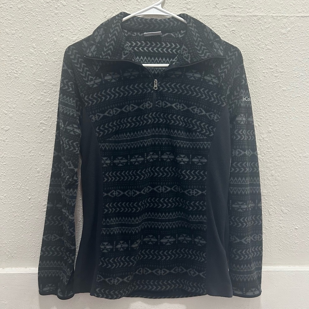 Columbia Black and Grey Pattern Quarter Zip Pullover Small